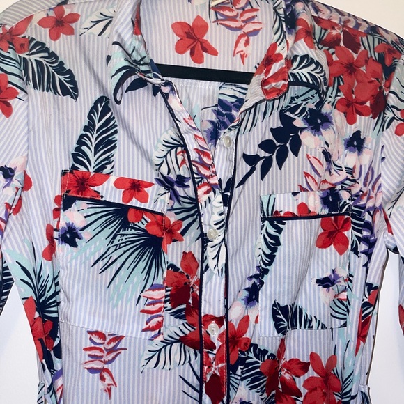 Cover-Up Longsleeve - Picture 2 of 3